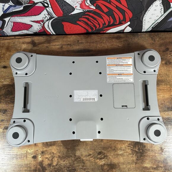 UNTESTED Wii Fit Balance Board ONLY RVL-021 *GREAT CONDITION* *READ CONDITION* - Picture 14 of 16